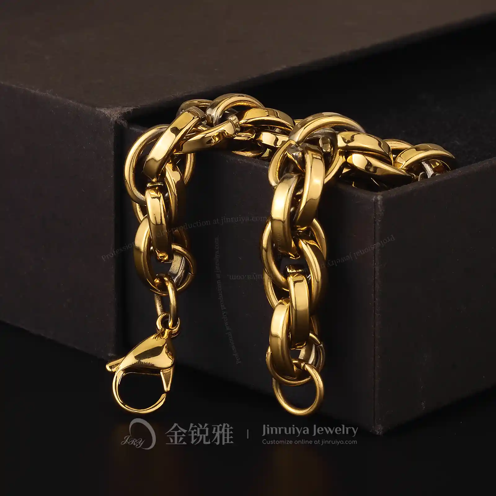 Double Buckle Chain Bracelet Detail Shot