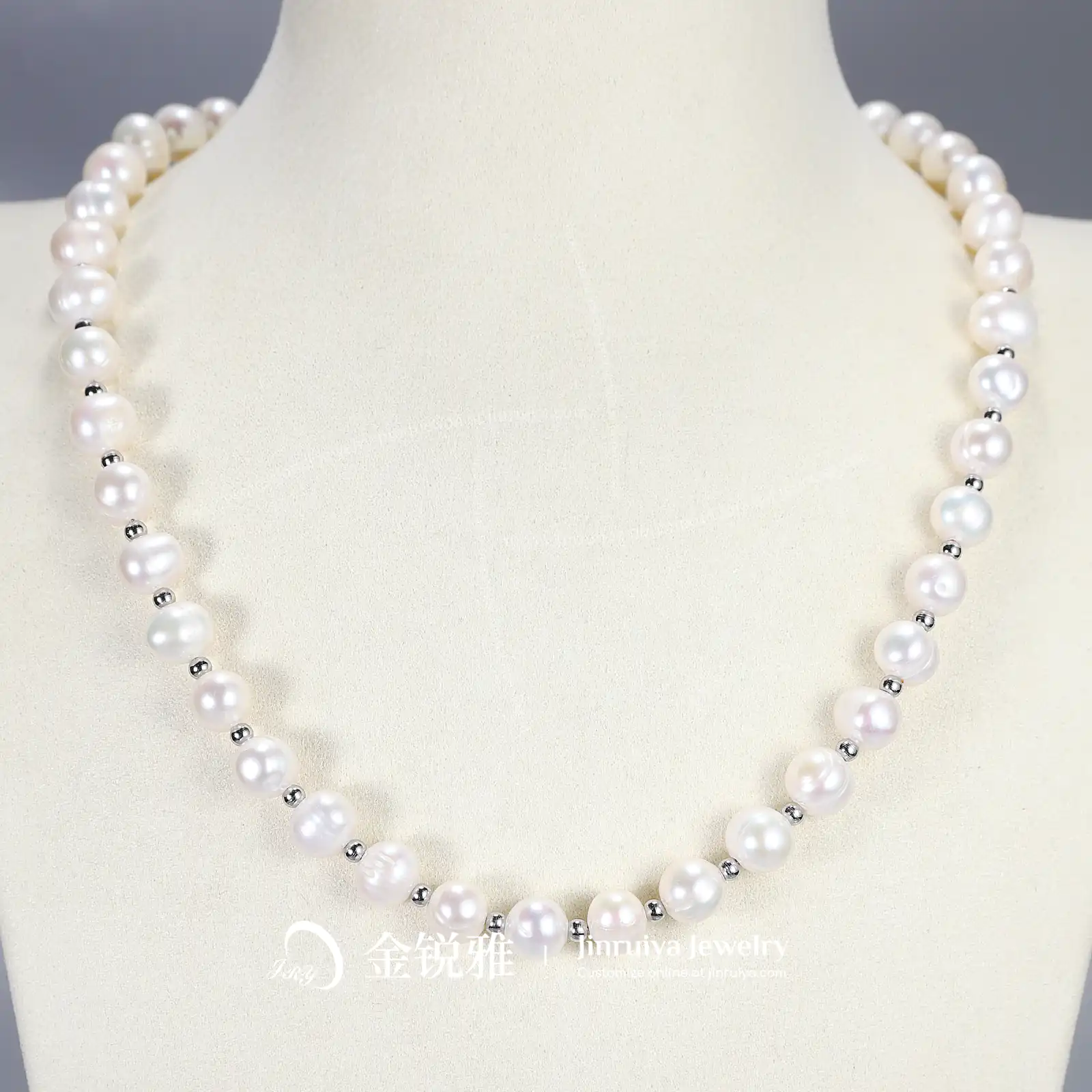 Spaced beaded pearl necklace style 02